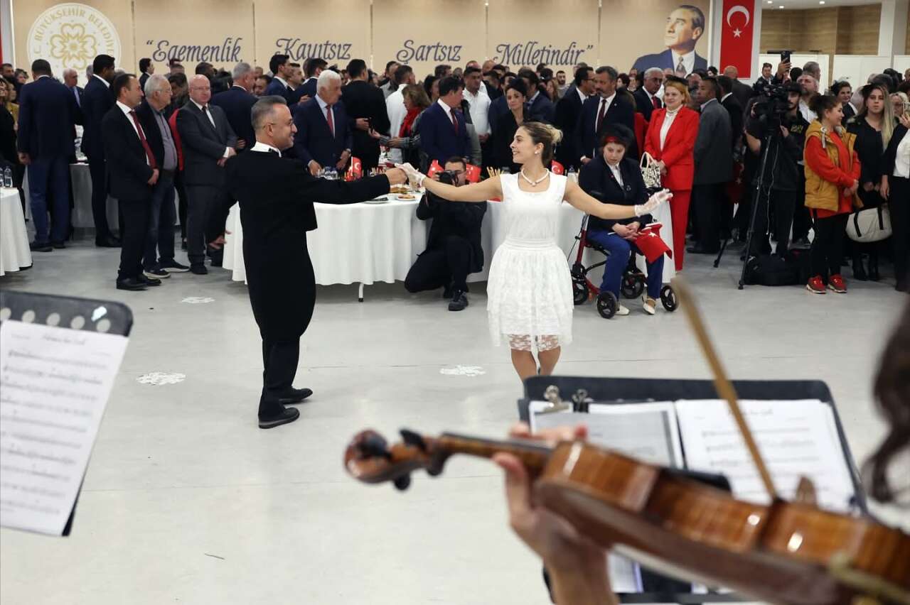 Cumhuriyetin 102. Yılı Muğla’da Görkemli Bir Resepsiyonla Kutlandı 7